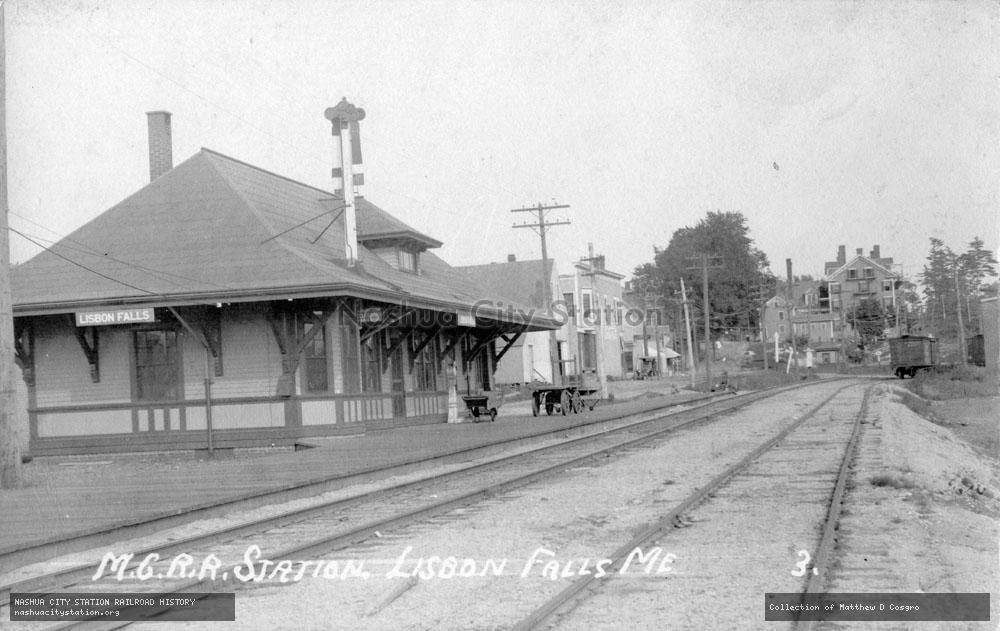 Postcard: Maine Central Railroad Station, Lisbon Falls, Maine